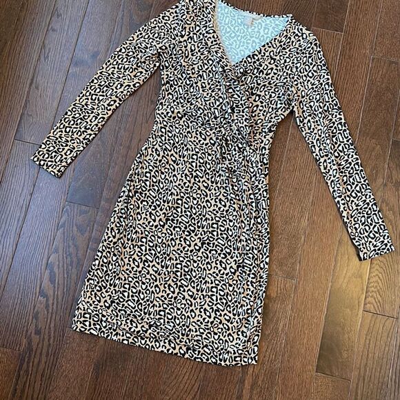 Banana‎ Republic Wrap Dress. Size XS Cheetah Print - Picture 1 of 11